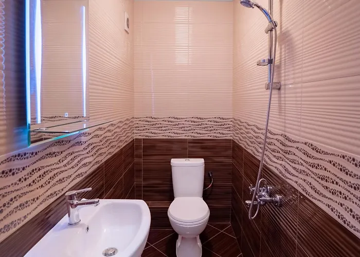 The Boulevard Luxury 2